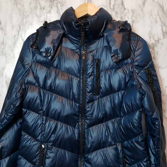 Andrew Marc 650 Fill Power Jacket - Picture 2 of 11